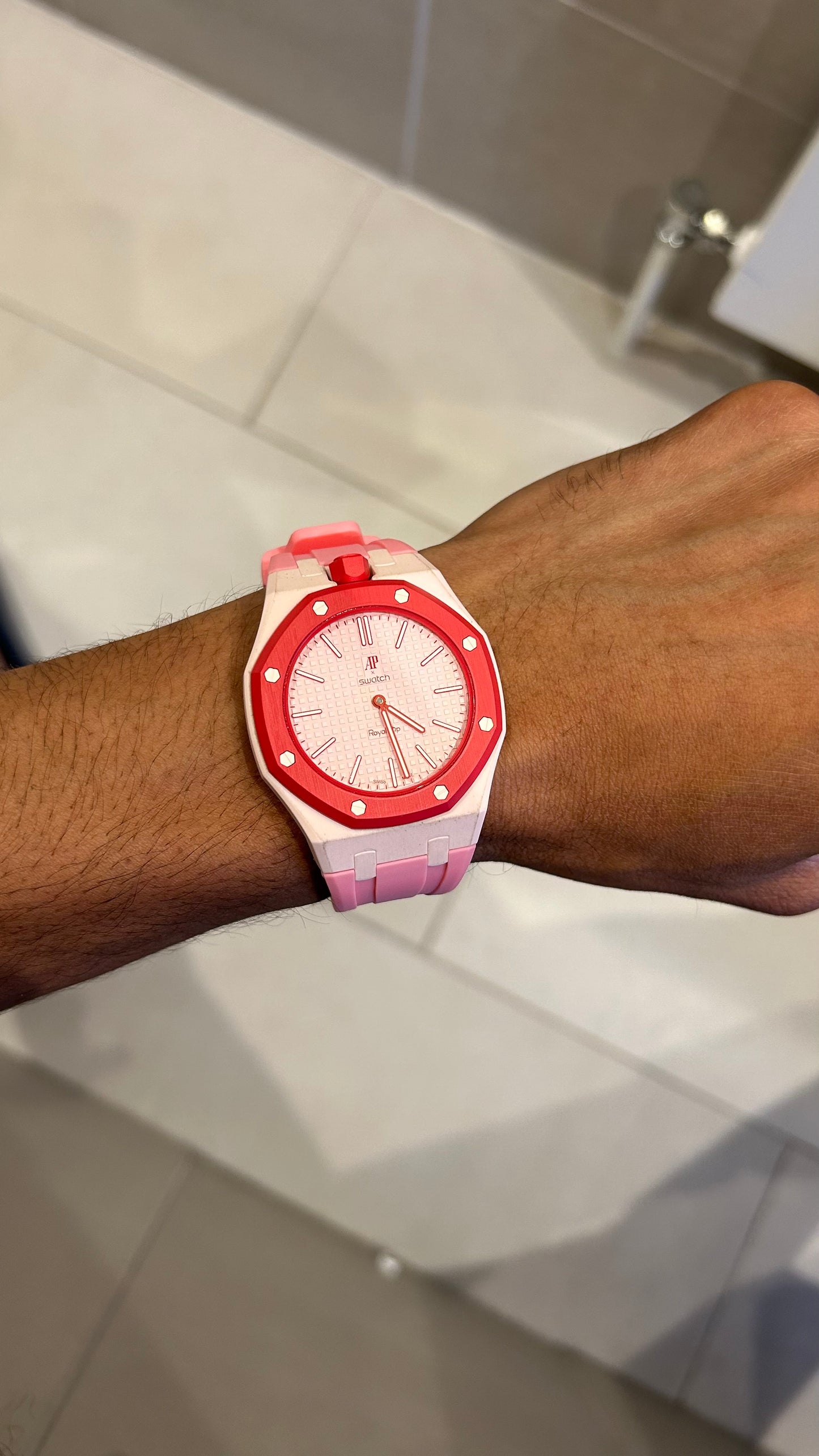 Swatch x Audemars Piguet "La Rosa"