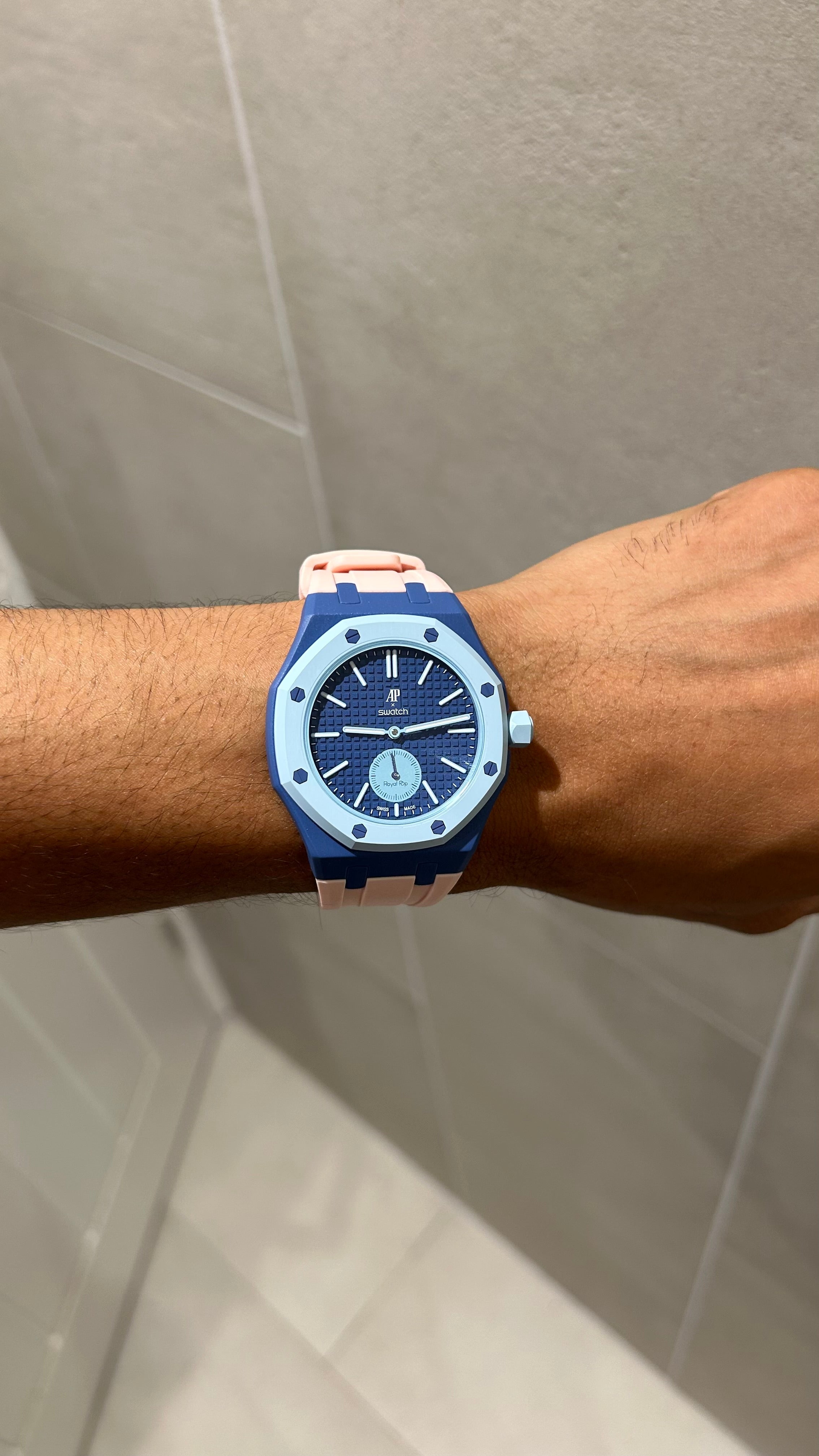 Swatch x Audemars Piguet "Royal Pink"